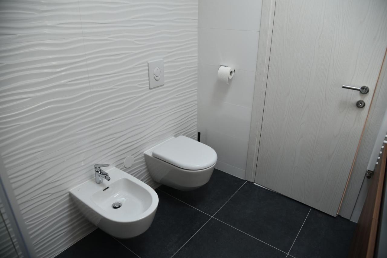 4-Star Zagreb Penthouse Apartment Bagian luar foto
